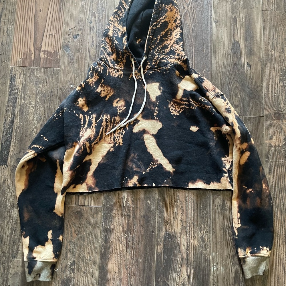 Tie-Dye Cropped Hoodie